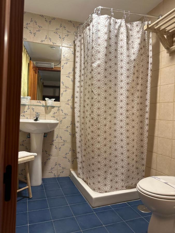 Hostal Moon Толокос Экстерьер фото